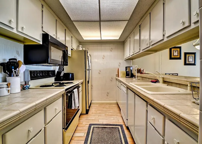 440 West 308s *